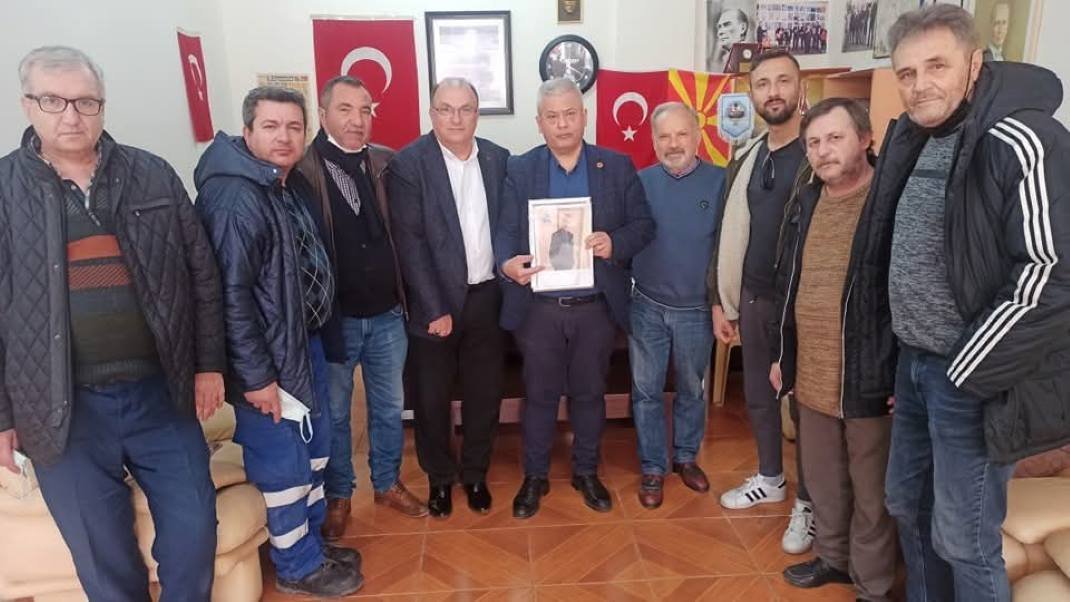 rumeli türkleri mekedonn gocmenlei arif senturk anildiFB_IMG_1739561170878