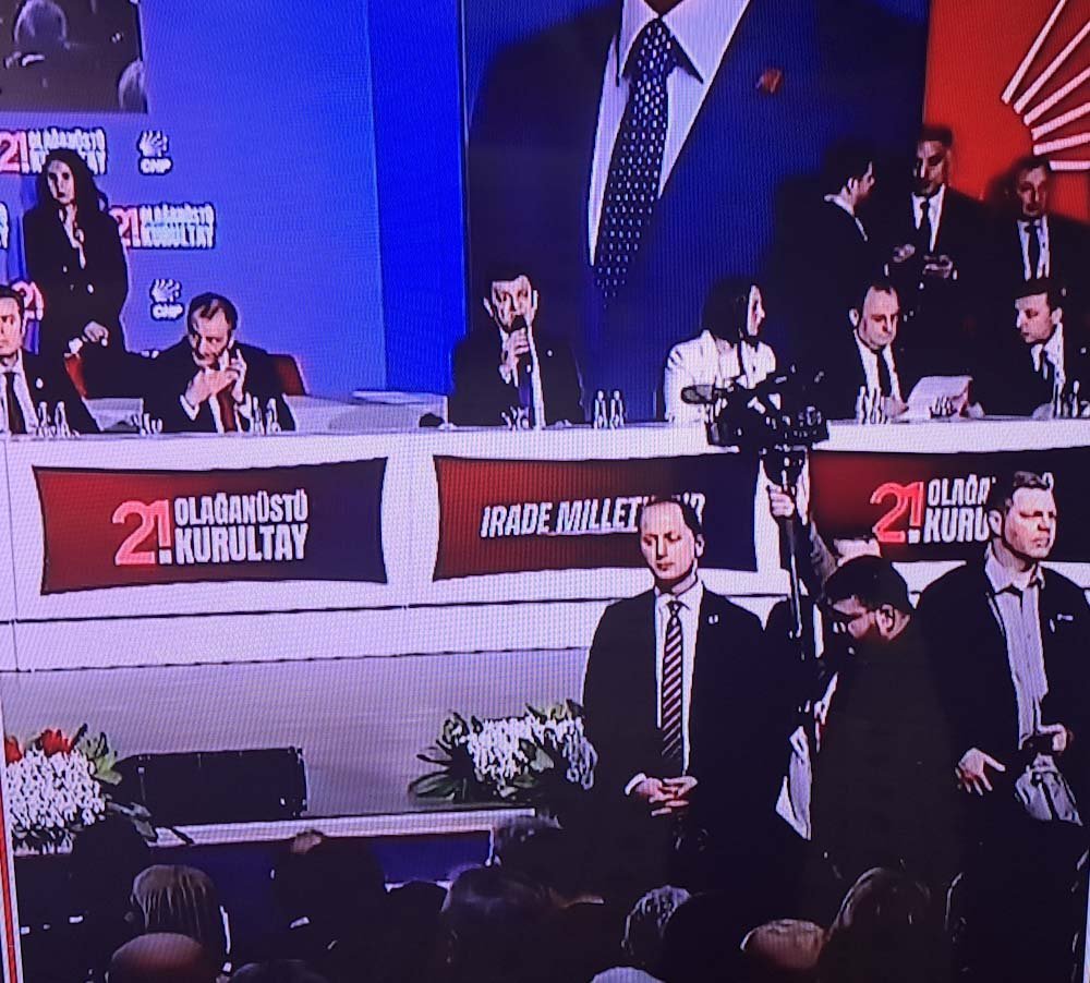Chp 6 nisan 2025 olağanüztü 21 genel kurultayı_20250406_134616