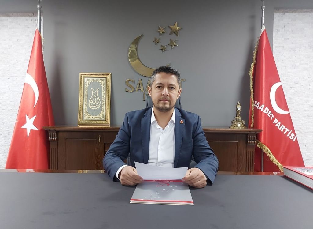 Saadet Partisi SP Gençlik Kolları Başkanı Serhat Afşar Siyonist saldirirlara tepki