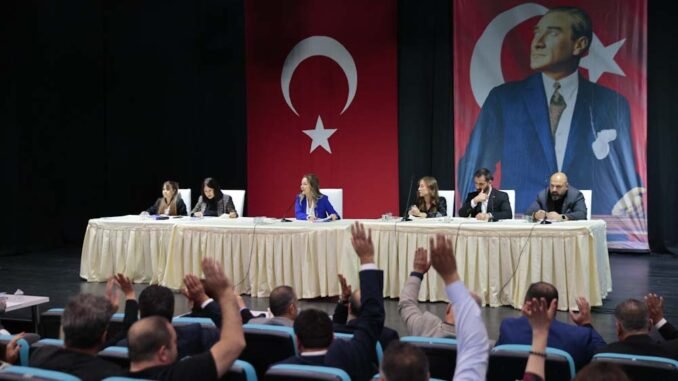 Konak Belediyesi meclisi 20250529_225631